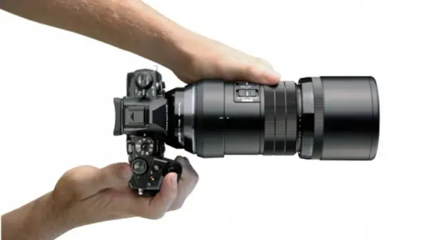 OM System M.Zuiko Digital ED 300mm F4.0 IS PRO