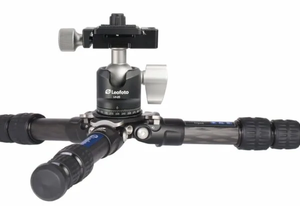 Leofoto Ranger series LS-223C + LH25 5 tripode leofoto