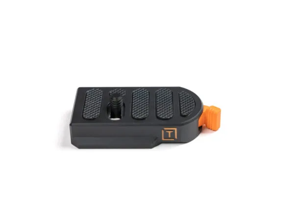 leverlock camera plate